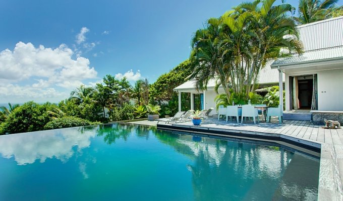 Location Villa luxe Guadeloupe à Sainte Anne, 300 m de La plage de l'hôtel de la Toubana