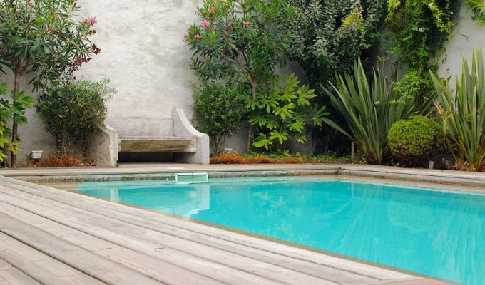 Enclave des Papes location villa luxe Provence avec piscine privee hammam