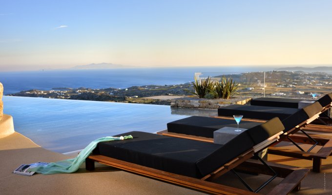 Grece Mykonos Location Villa de Luxe avec vue mer et piscine privée