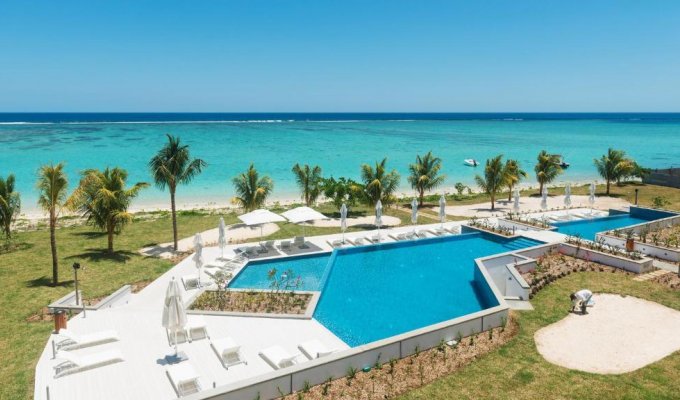 Location Appartement Flic en Flac en front de mer avec piscine et vue sur l’océan 