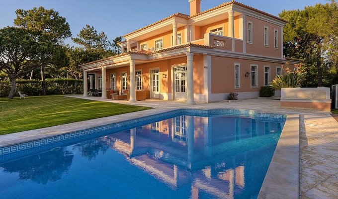 Location Villa Luxe Portugal Quinta do Lago avec piscine chauffée avec vue sur la plage et le golf de Sao Lourenco, Algarve