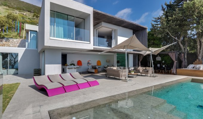 Location Villa de Luxe Saint Tropez Ramatuelle proche plage vue sur mer 