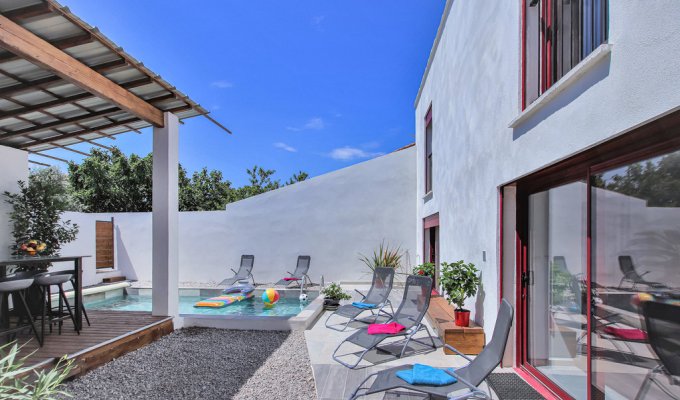 Location Maison de Vacances Salon de Provence avec piscine privée