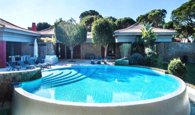 Location Villa Vilamoura avec piscine privée et jacuzzi sur le parcours de Golf, Algarve