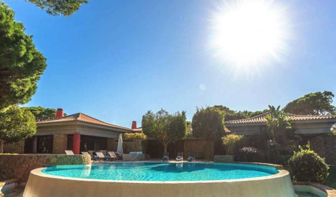 Location Villa Vilamoura avec piscine privée et jacuzzi sur le parcours de Golf, Algarve