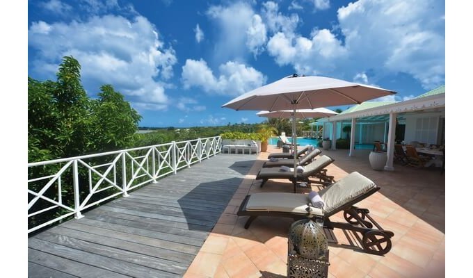 St Martin Location Villa Terres Basses avec piscine privée proche de la plage de Long Bay