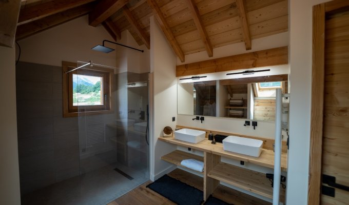 Location Chalet Luxe Serre Chevalier sauna et services de conciergerie Alpes du Sud