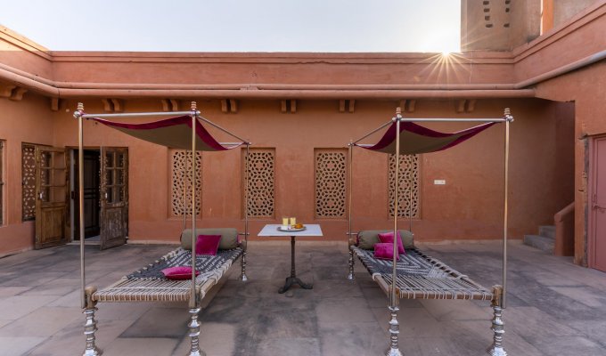 Location villa de luxe Jaipur Rajasthan style résidence royale avec piscine privée, personnel, ménage et petit-déjeuner 