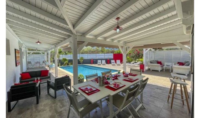 Location villa créole à St-François en Guadeloupe avec piscine privée 