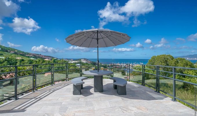 Location Villa Martinique Les Trois Ilets piscine privée vue sur mer 