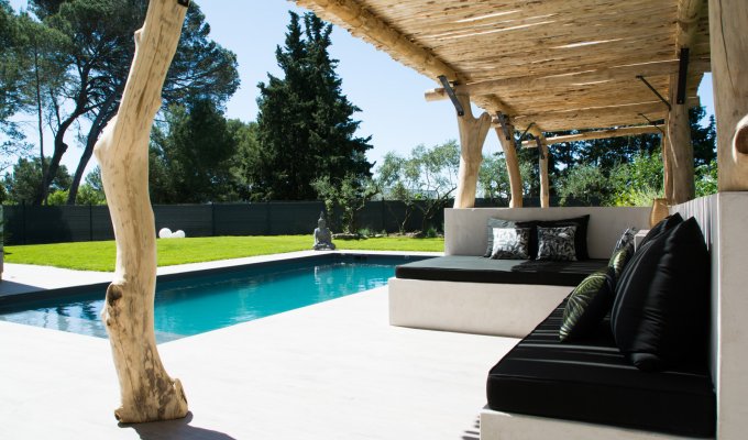 Languedoc Roussillon location villa proche de Montpellier avec piscine privée