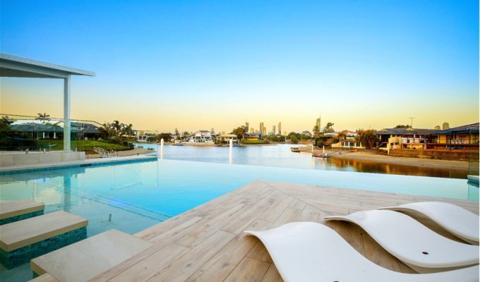 Location villa de luxe Gold Coast Australie avec piscine privée et proches des restaurants