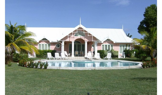 Location villa à Tobago avec piscine privée avec vue jardin 