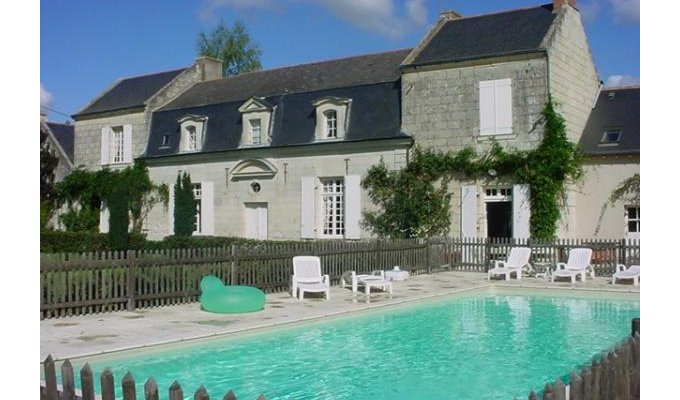 Pays de la Loire Location Manoir de Charme Saumur avec piscine privée