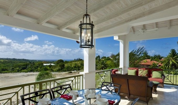 Location de vacances villa de luxe ile de la Barbade piscine privée dans un complexe avec piscine parcourt de golf et court de tennis