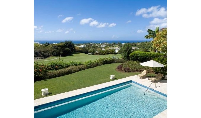 Location villa ile de la Barbade piscine privée vue mer et sur le golf Westmoreland St James