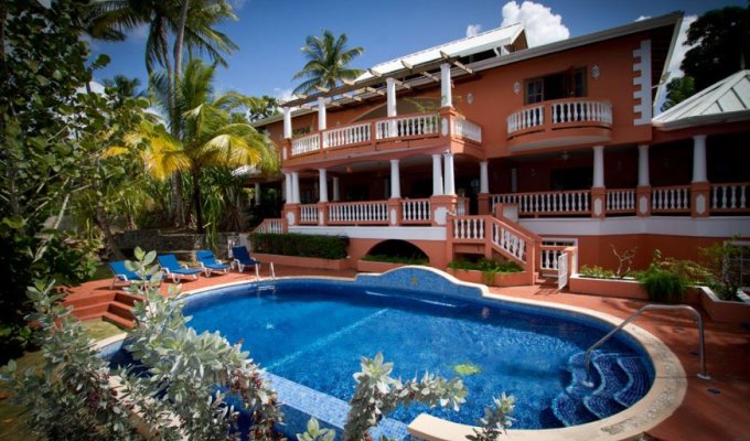 Location villa à Tobago avec piscine et vue vue mer ideale petit groupe ou grande famille 