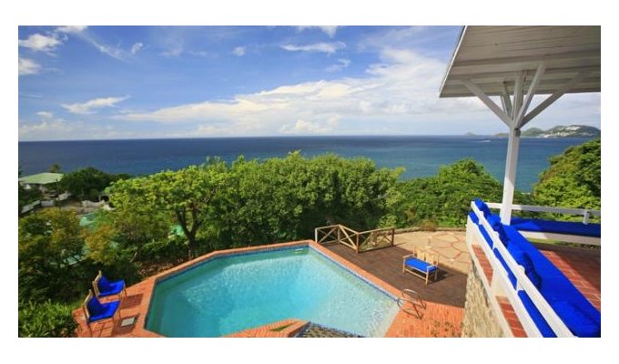 Location villa à Sainte Lucie avec piscine et magnifique vue mer