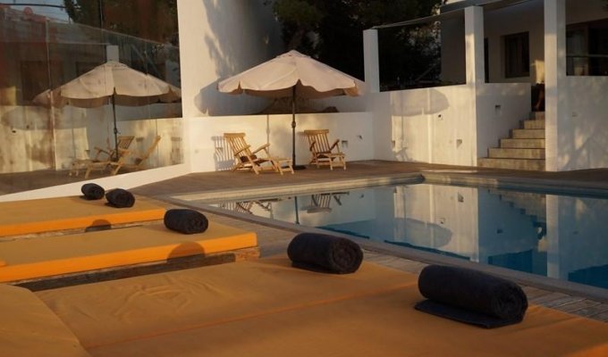Location Villa de Luxe Ibiza Piscine Privée Pieds Dans l'Eau Cala Conta Iles Baléares Espagne