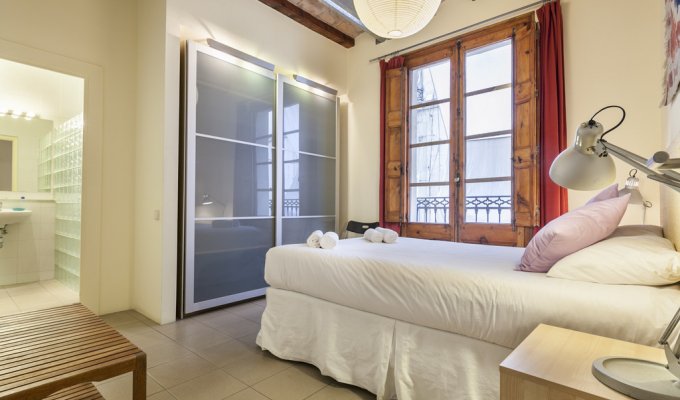 Location appartement barcelone Las Ramblas Wifi climatisation balcon