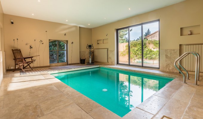 Location villa luxe  Saint Remy de Provence avec piscine privee chauffee et hammam