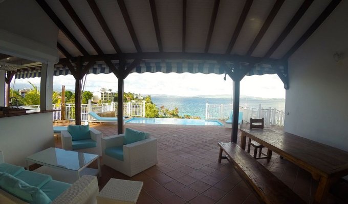 Location Villa Martinique Trois Ilets piscine privée proche de la plage