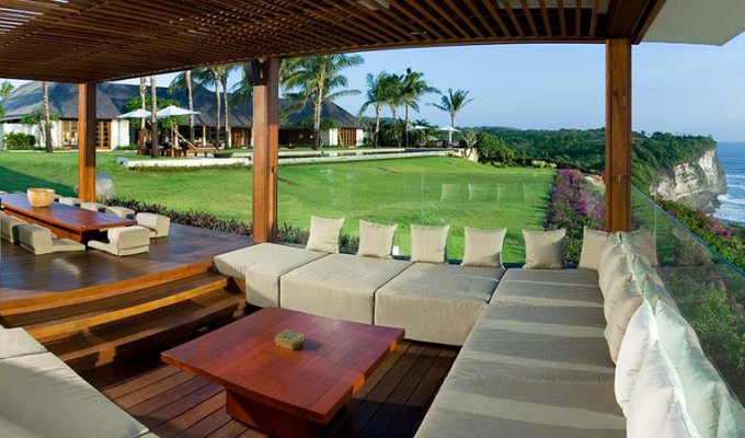 Indonesie Bali Location Villa Bukit proche de la plage avec piscine privée et personnel