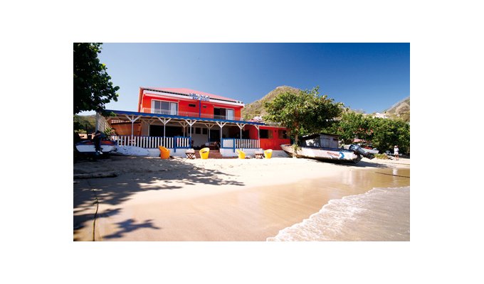 Petit Hotel de Charme sur la Plage aux Iles des Saintes, Guadeloupe