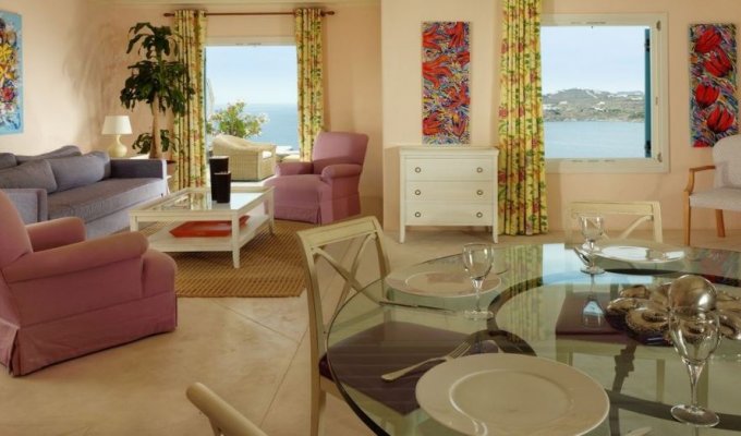 Location villa de luxe Mykonos, avec piscine privée et plage privée.	