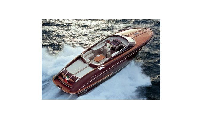 Location Bateau avec Equipage à Monaco