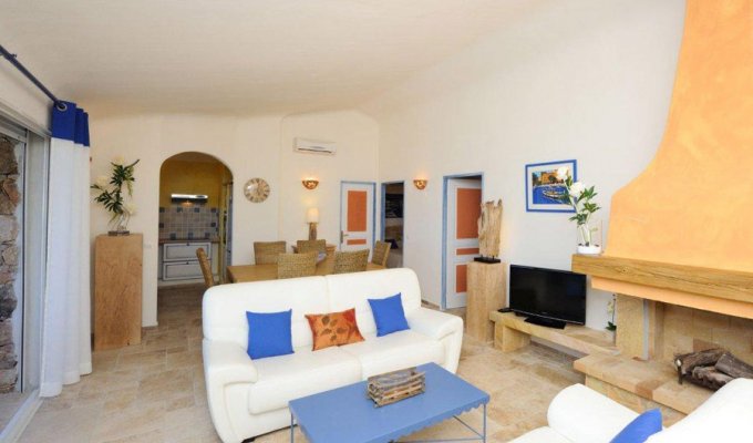 Location Vacances Villa Ste Lucie De Porto Vecchio Charme Classée 5* Piscine Partagee Jacuzzi Vue Mer En Corse Du Sud