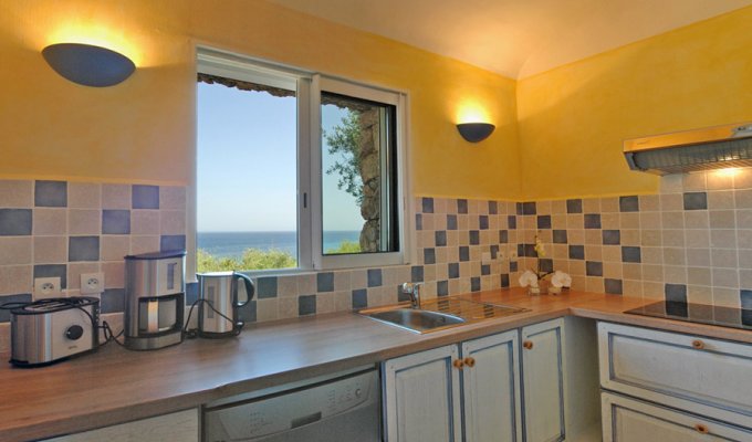 Location Vacances Villa Ste Lucie De Porto Vecchio Charme Classée 5* Piscine Partagee Jacuzzi Vue Mer En Corse Du Sud