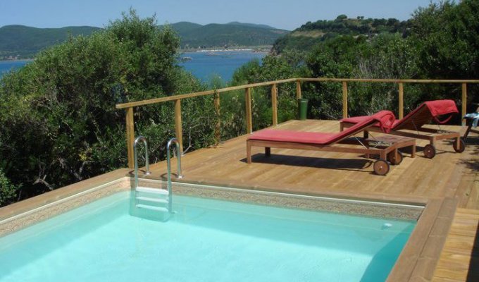 LOCATION COTE TOSCANE  - Villa de Luxe située en position unique sur la mer de la Maremma - Italie