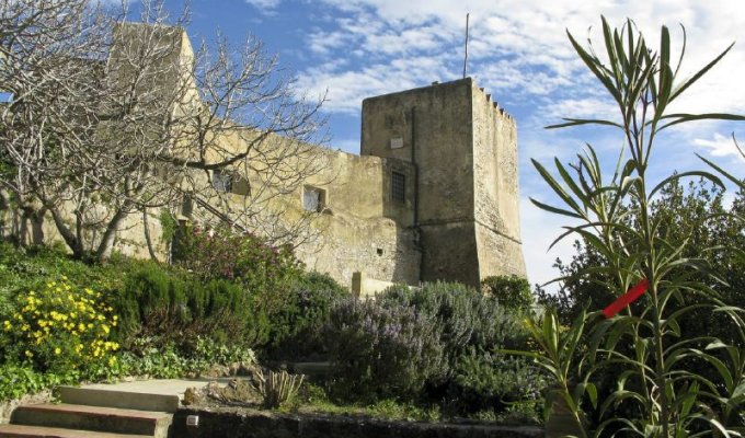 LOCATION COTE TOSCANE  - Villa de Luxe située en position unique sur la mer de la Maremma - Italie