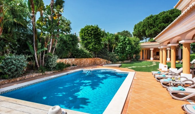 Location Villa Luxe Vale do Lobo à 10min à pied de la plage et du Golf Royal, Algarve