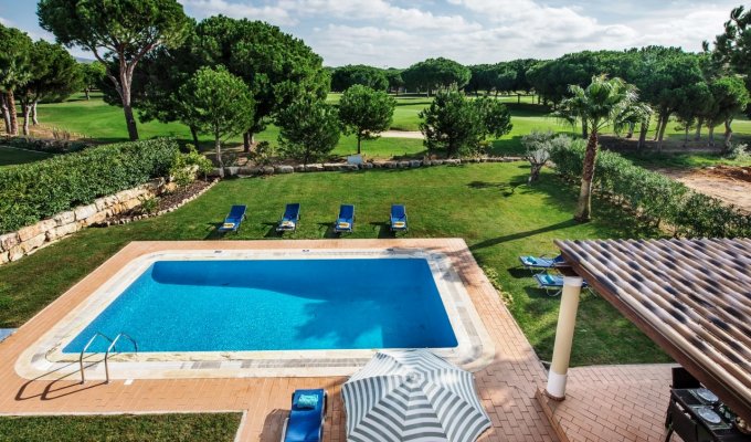 Location Villa Portugal Algarve Vilamoura avec vue sur le terrain de golf et proche de la marina