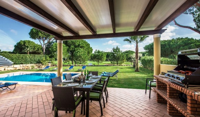 Location Villa Portugal Algarve Vilamoura avec vue sur le terrain de golf et proche de la marina