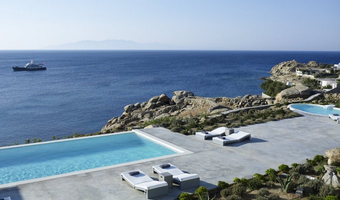 Grece Location Villa Mykonos avec piscine privée à 200 m de la plage