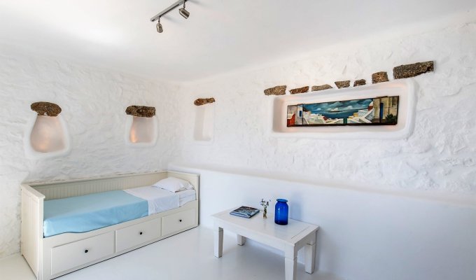 Location villa vacances Grece proche de la plage d'Agrari, Mykonos