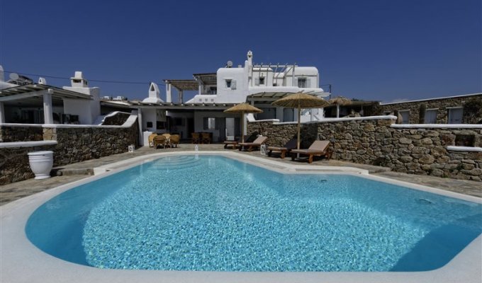 Mykonos Location villa vacances Grece proche de la plage Kalafatis