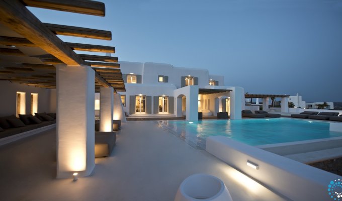 Grece Location Villa Mykonos avec vue sur la ville et la mer Égée 