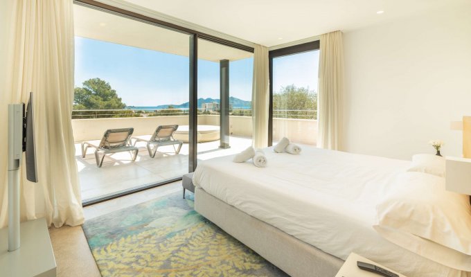 Location villa de luxe à Majorque avec piscine chauffée et vue sur la baie,Port Pollensa (Îles Baléares)