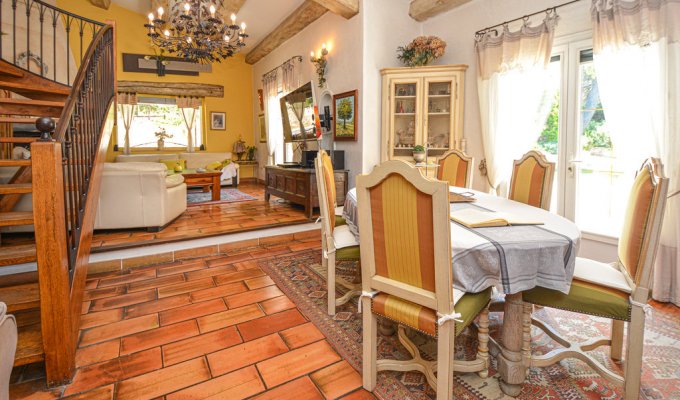 Location villa luxe  Saint Remy de Provence avec piscine privee & personnel