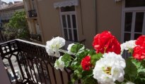 Valence photo #4