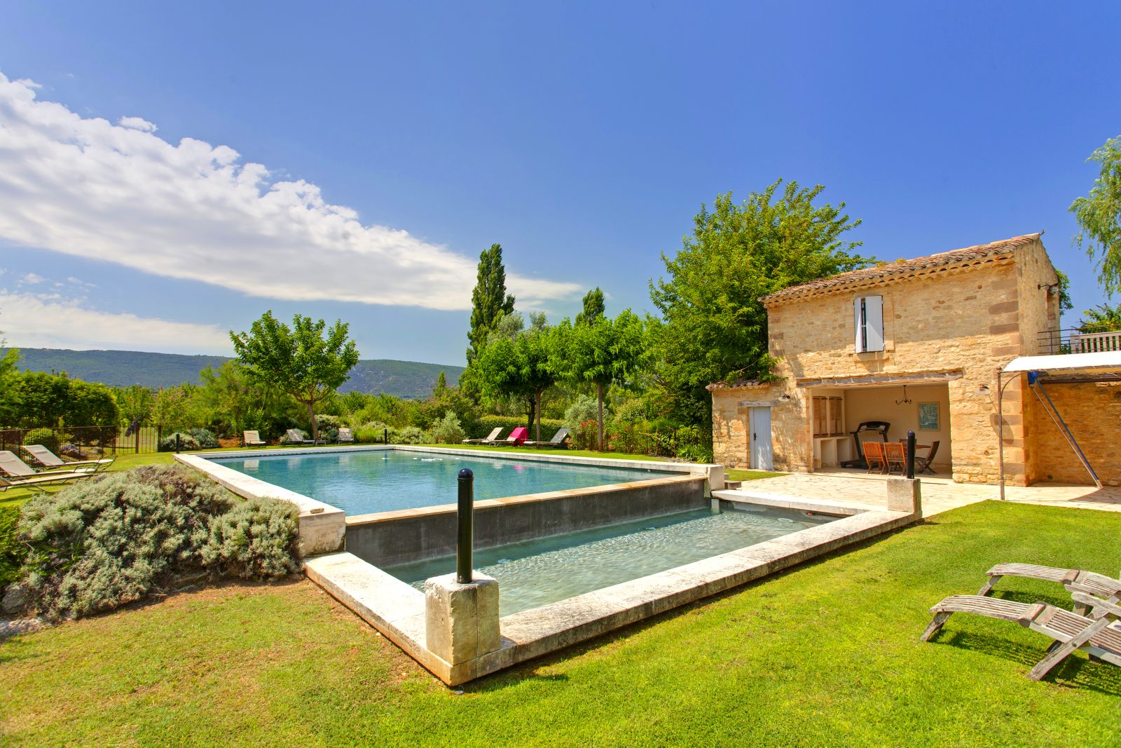 Provence Location Villa Luxe Luberon Avec Piscine Privee Chauffee