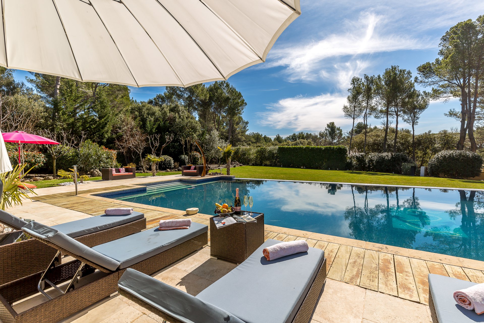 Aix En Provence Location Villa Luxe Provence Avec Piscine Privee Chauffee