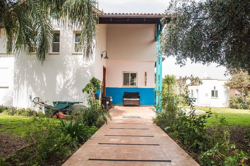 Israel Location maison vacances avec balcon et à 3 km de Tibériade[....]
