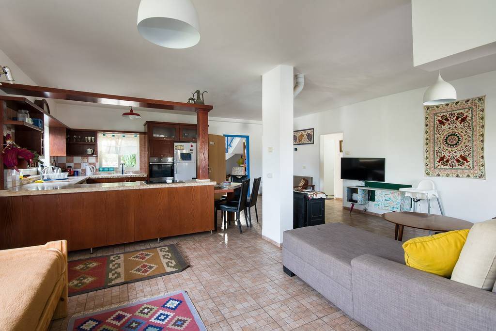 Israel Location maison vacances avec balcon et à 3 km de Tibériade[....]