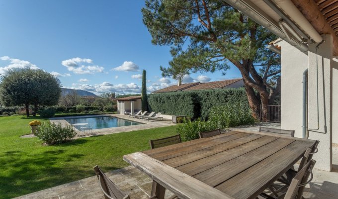 Provence location villa luxe Luberon avec piscine privee chauffee