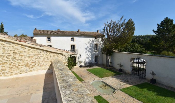 Provence location villa luxe Luberon avec piscine privee chauffee